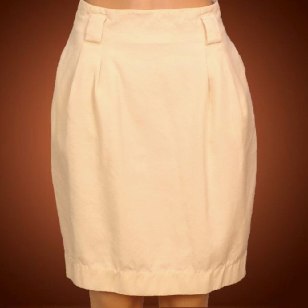 NEIMAN MARCUS size 8 pale-beige 100% wool pencil skirt dry clean only